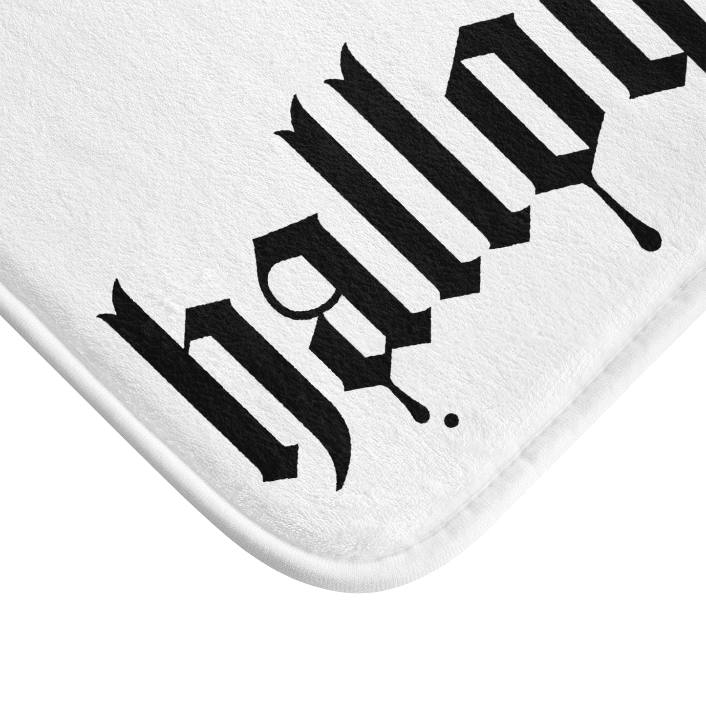HalloQueen -  Bath Mat