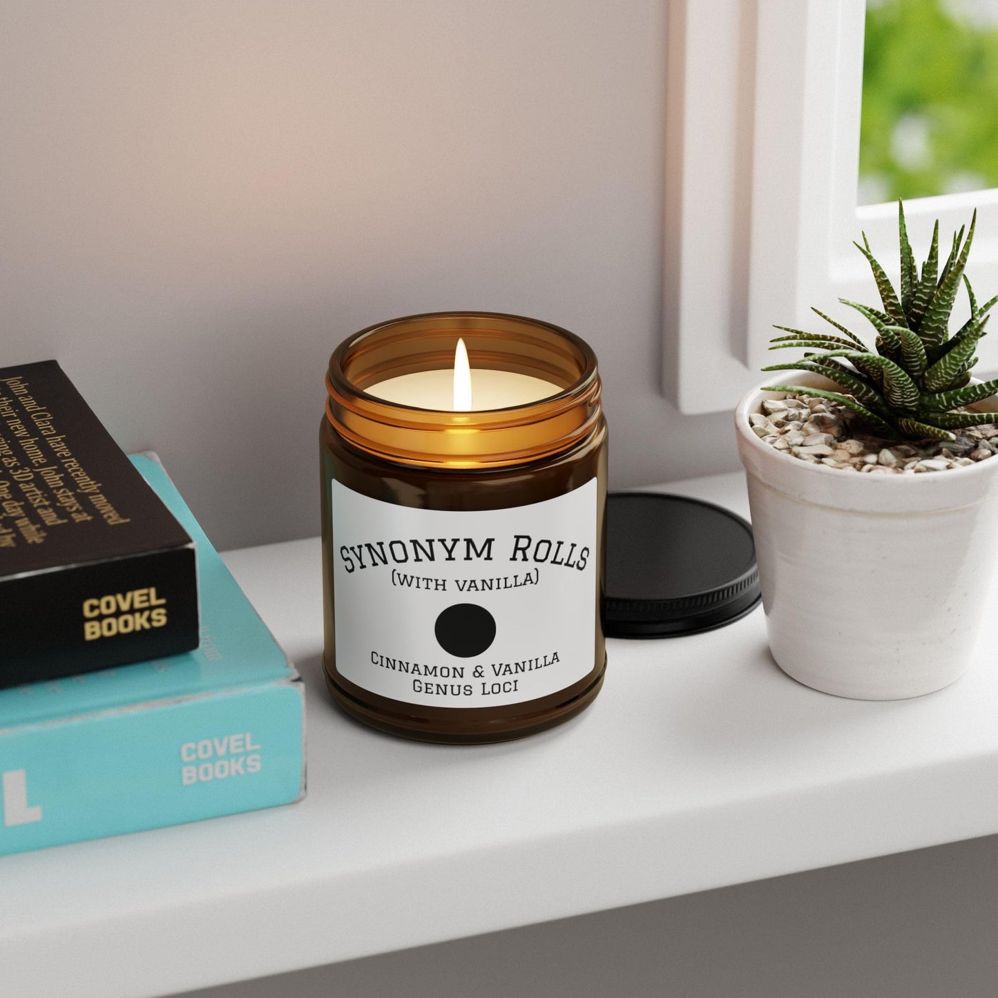 Synonym Rolls - Cinnamon & Vanilla Scented Candle