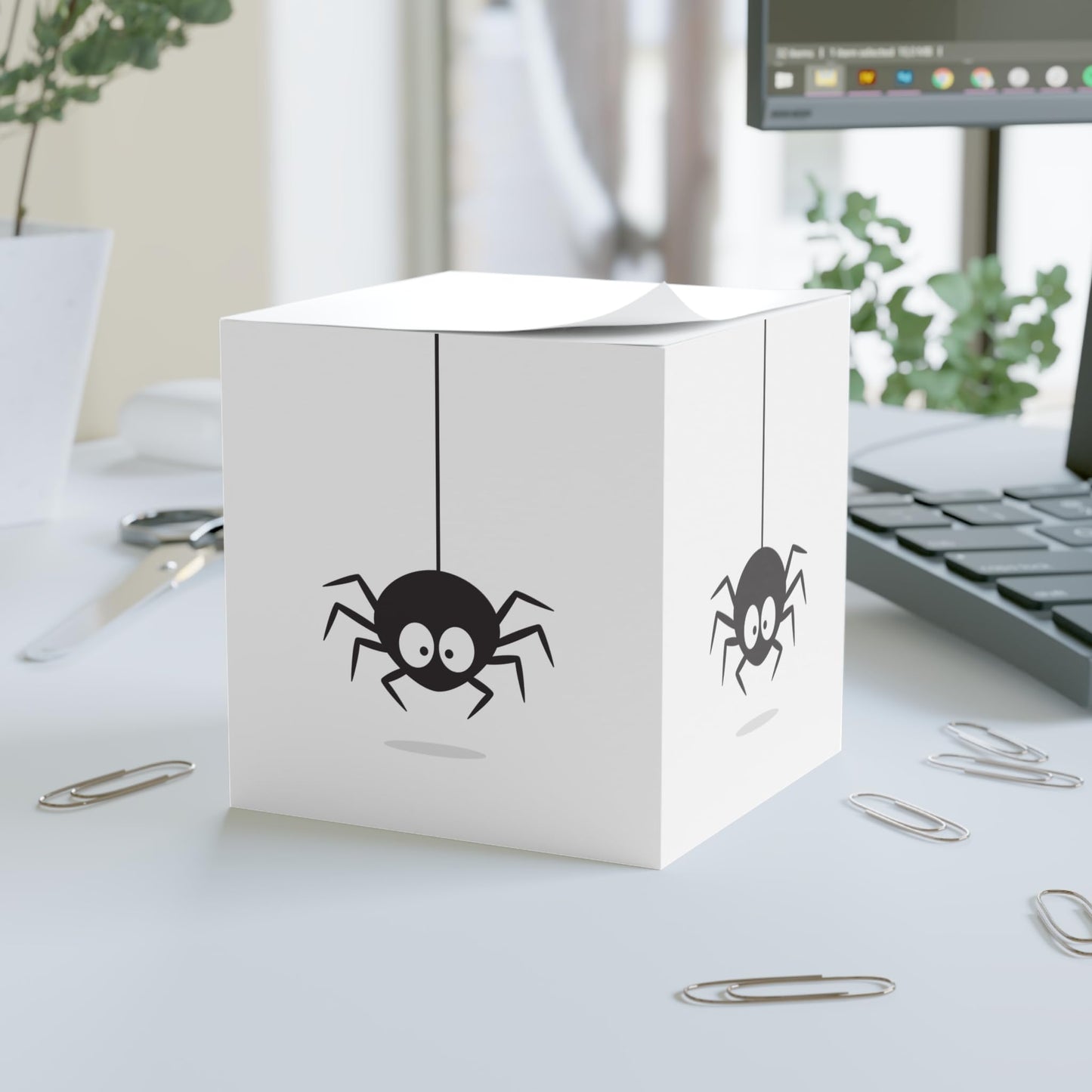Spider Note Cube - Halloween Desk Decor